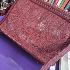 Floral Embossed Crossbody Bag in Burgundy